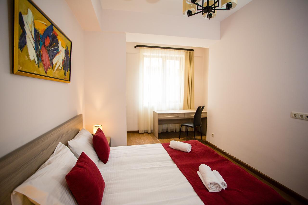 Welcome City Center Apartments Ереван Екстериор снимка