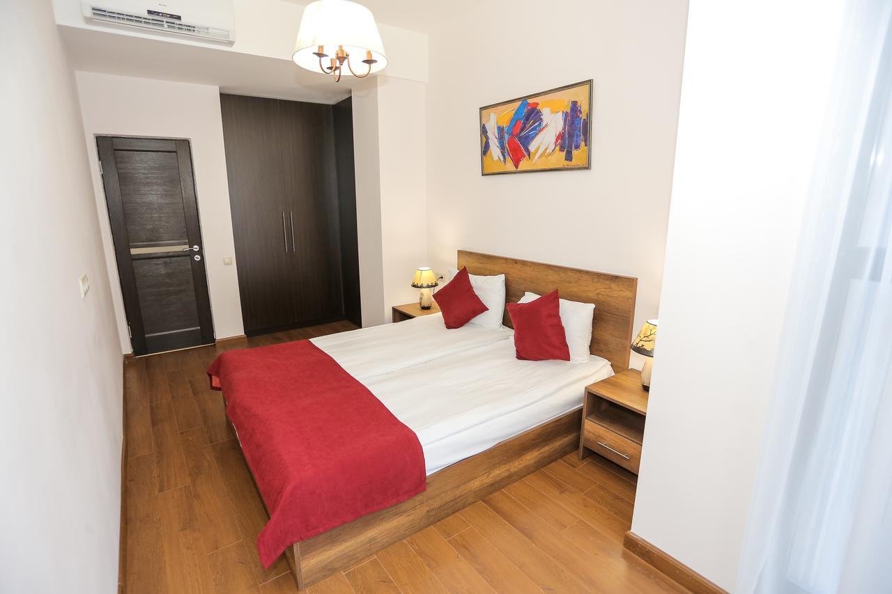Welcome City Center Apartments Ереван Екстериор снимка