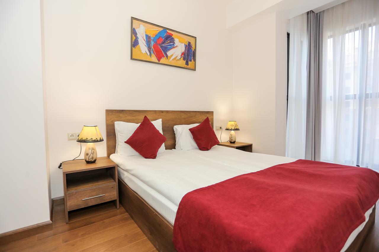 Welcome City Center Apartments Ереван Екстериор снимка