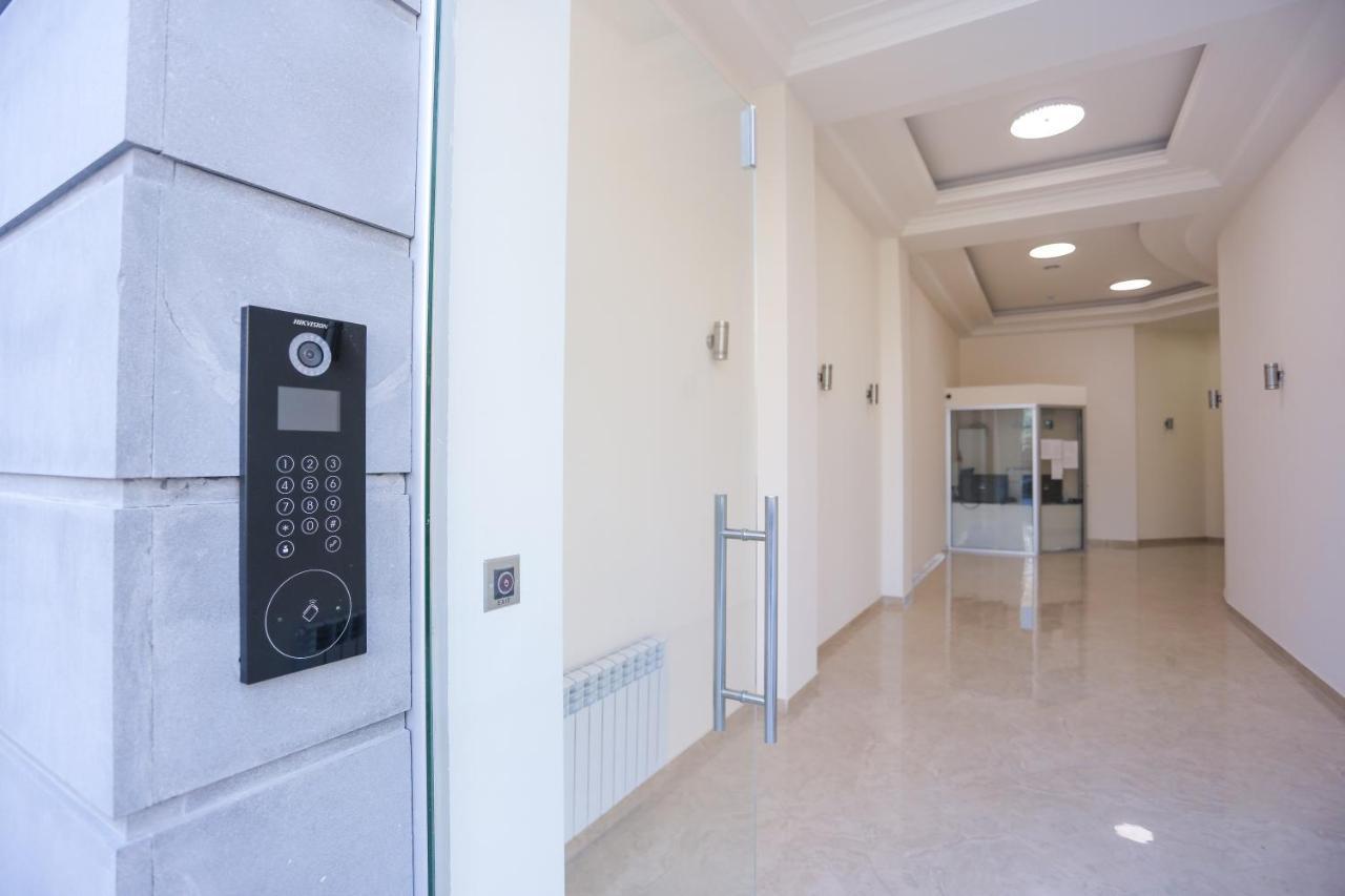 Welcome City Center Apartments Ереван Екстериор снимка