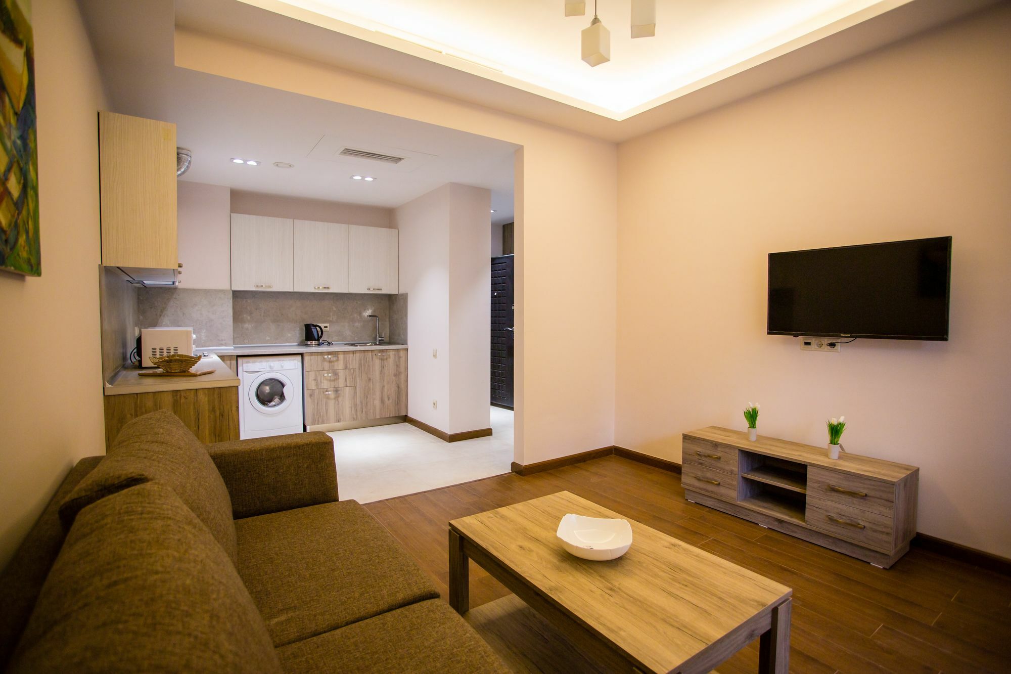 Welcome City Center Apartments Ереван Екстериор снимка