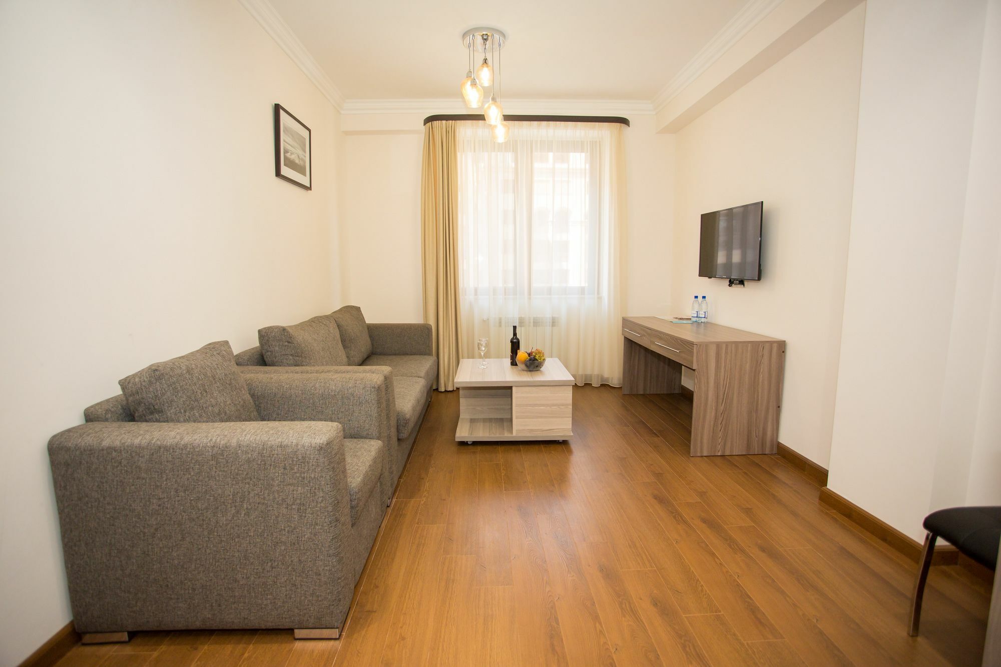 Welcome City Center Apartments Ереван Екстериор снимка